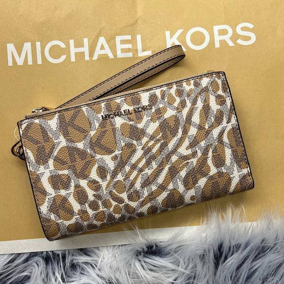 Michael Kors Handbags - Michael Kors DoubleZip Wallet Wristlet
Phone Case